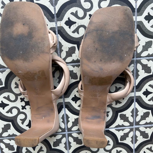 Open Edit Twist Heels - Picture 2 of 8